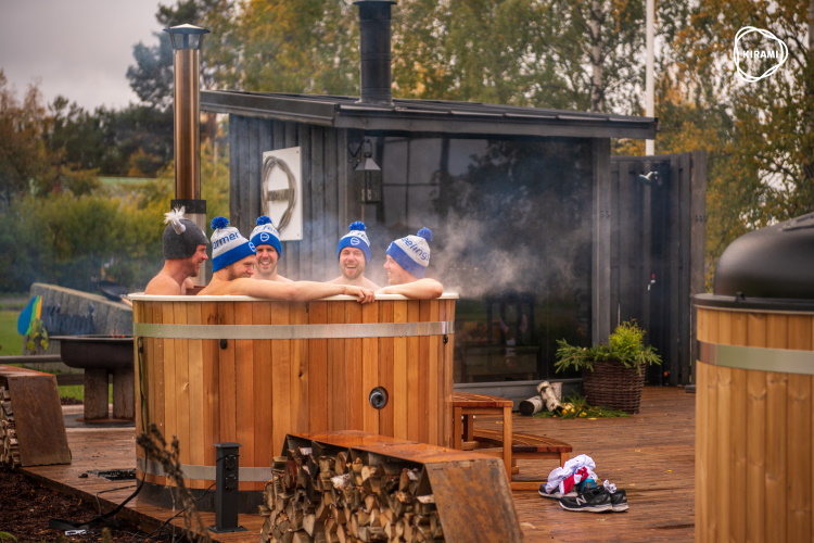 Ons doel is om de verkoop van hottubs en sauna’s te blijven boosten, zowel in Finland als daarbuiten | Kirami FinVision® -sauna