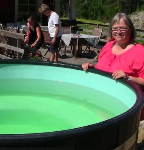 10-jarige hottub vernieuwd | Kirami