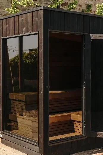 Kirami FinVision® -sauna S Misty | Een sauna voor een kleine tuin